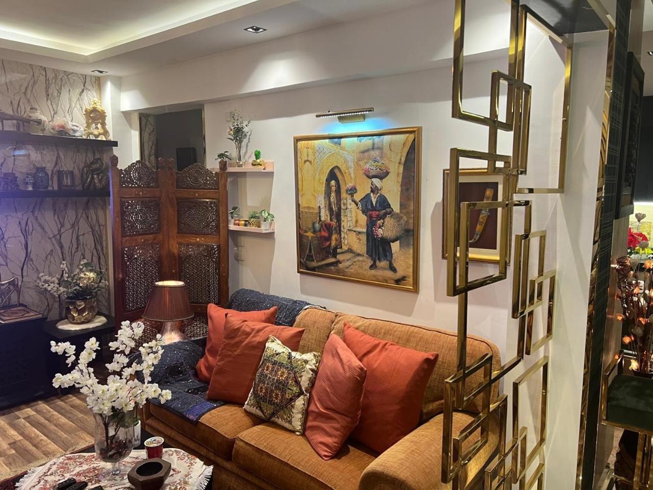 Appartement شقه مفروشه فاخره بالقاهره الجديده à New Cairo Extérieur photo